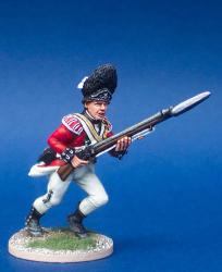 40A36 British Grenadier - Attacking, Musket At Porte (3 Head Variants) (1 Figure) (40mm)