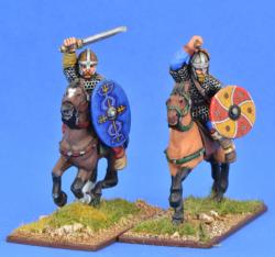 AAB08 Briton Companions Mounted (2 figures) - SAGA Age of Invasions