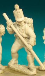 BNA4 British Foot Artilleryman Pre 1812 - Stovepipe Shako - Gunner With Handspike (1 Figure)
