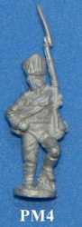 PM4 Left leg bent high at the knee, right leg straight. Head facing forward