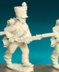 FN206 Fusilier - Campaign Dress Pre 1812 - Advancing, Low Porte, Weatherproof Shako (1 Figure)