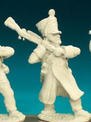 FN31 Fusilier (1812-1815) - Clubbing With Musket, Greatcoat, Weatherproof Shako (1 figure)