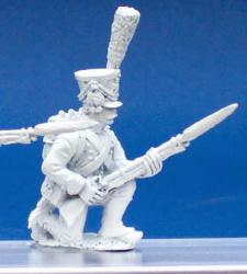 FN429 Young Guard Tirailleur In Full Dress - Kneeling At Ready (1 figure)