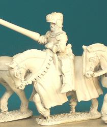 HWC12 Mounted Man At Arms - Lance Forward - White Harness And Bascinet, Visor Up (1 figure)