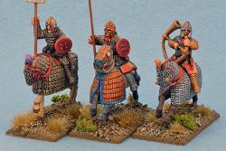 LRC05 Late Roman Hearthguards — Mounted Cataphract Command (3 Figures)