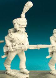 NN72 Grenadier - Advancing Low Porte - 2nd Regt In Colpack, With Cords And Plume (1 Figure)
