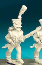 NN78 Flanquer - Advancing High Porte - 1st Regt In Shako, With Cords And Plume (1 figure)