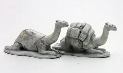 SSC31 Kneeling Camels (2 Figures) - SAGA Scenics