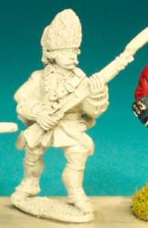 SYF23 Grenadier (In Fur Hat & Turned Back Coat) - Grenadier, Lapelled Coat, Standing At Ready (1 Figure)