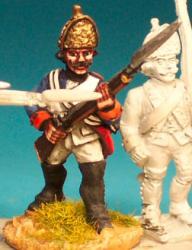 SYP33 Fusilier Standing At Ready (1 figure)