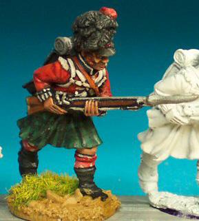 BN97 Highland Infantryman - Centre Company - Advancing Low Porte (1 Figure)