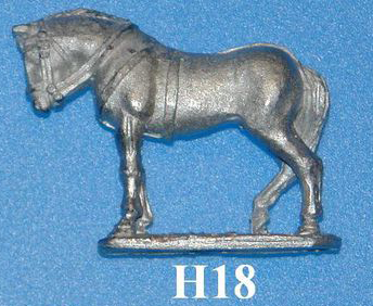 H18 Standing horse curved neck