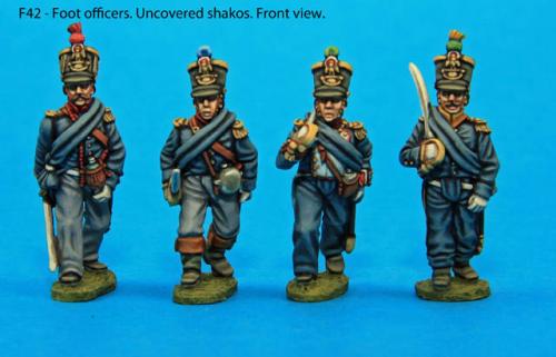 F42 – Foot officers in uncovered shakos.