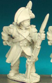 FN266 Voltigeur / Grenadier - Greatcoat Pre 1812 - Loading, Bicorn (1 figure)