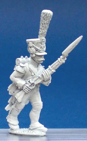 FN401 Fusilier Chasseur - In Full Dress - Advancing, High Porte (1 Figure)