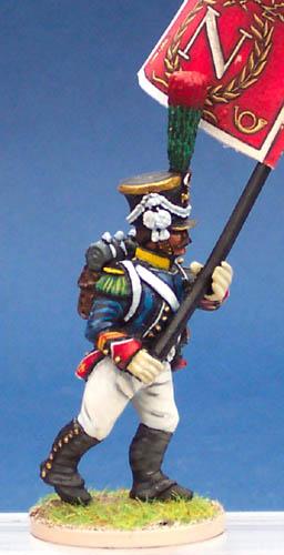 FN421 Young Guard Voltigeur In Full Dress - Fanion Bearer (1 Figure)
