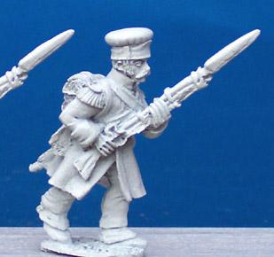 FN66 Grenadier (1812-1815) - Advancing, Greatcoat, Pokalem (1 Figure)