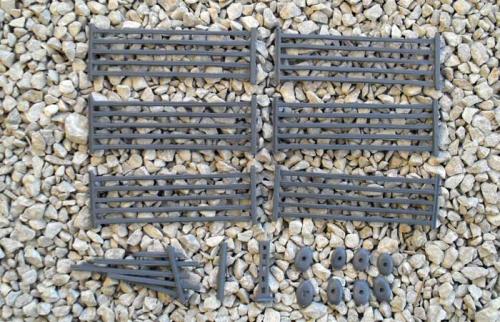 REN003 Plastic Five-bar Fences