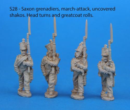 S28 – 4 Saxon grenadiers in march-attack poses. Uncovered shakos.