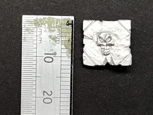 SC102 Undead Square Shield /w Skull Motif (12 pieces)