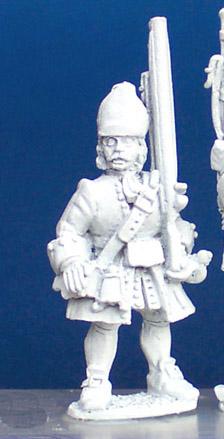 SS31(FR) WSS Grenadier In Cloth Mitre Cap, Standing, Shouldered Musket (1 Figure)