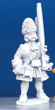 SS37(FR) WSS Grenadier In Fur Mitre Cap, Standing, Shouldered Musket (1 Figure)