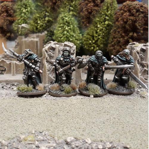 SUD03 Undead Legion Hearthguard with Great Weapons (4 Figures)